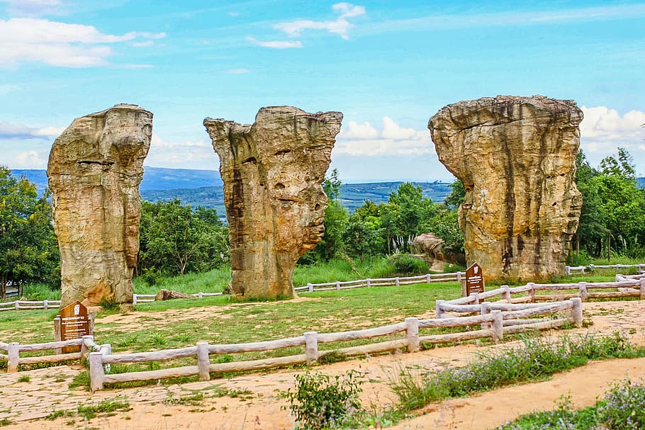 Elephant-shape Rock Formations, attraction, daylight, daytime HD wallpaper