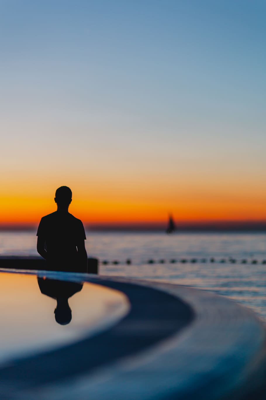 The man is looking at the sunset by the sea, waterscape, male HD wallpaper