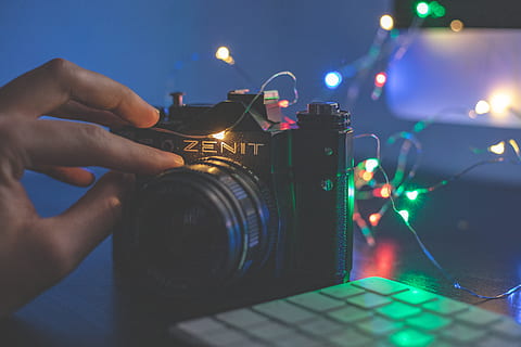 person, human, electronics, light, laser, bokeh, mac, analog camera HD wallpaper