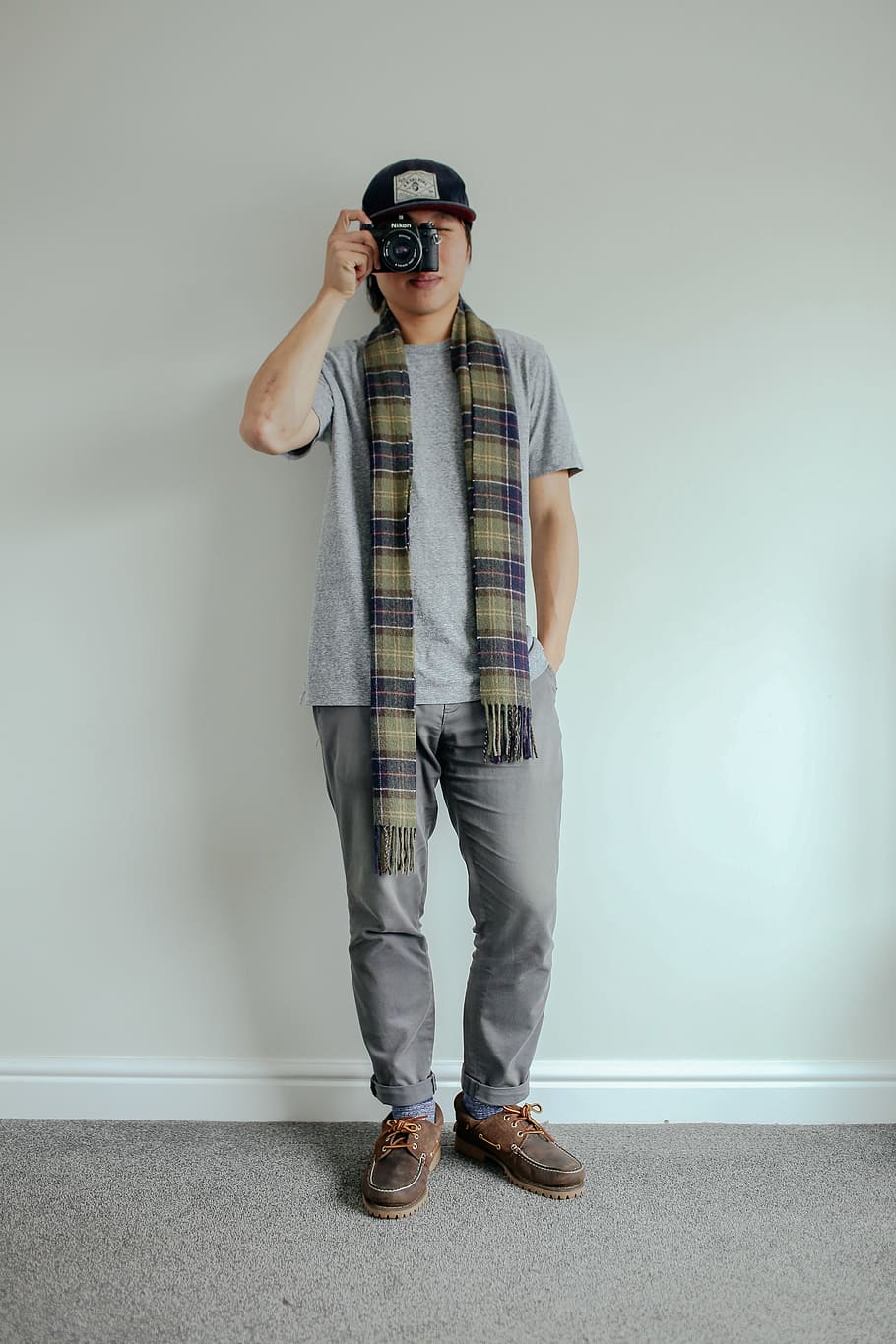 man using a camera, clothing, apparel, person, human, footwear HD wallpaper