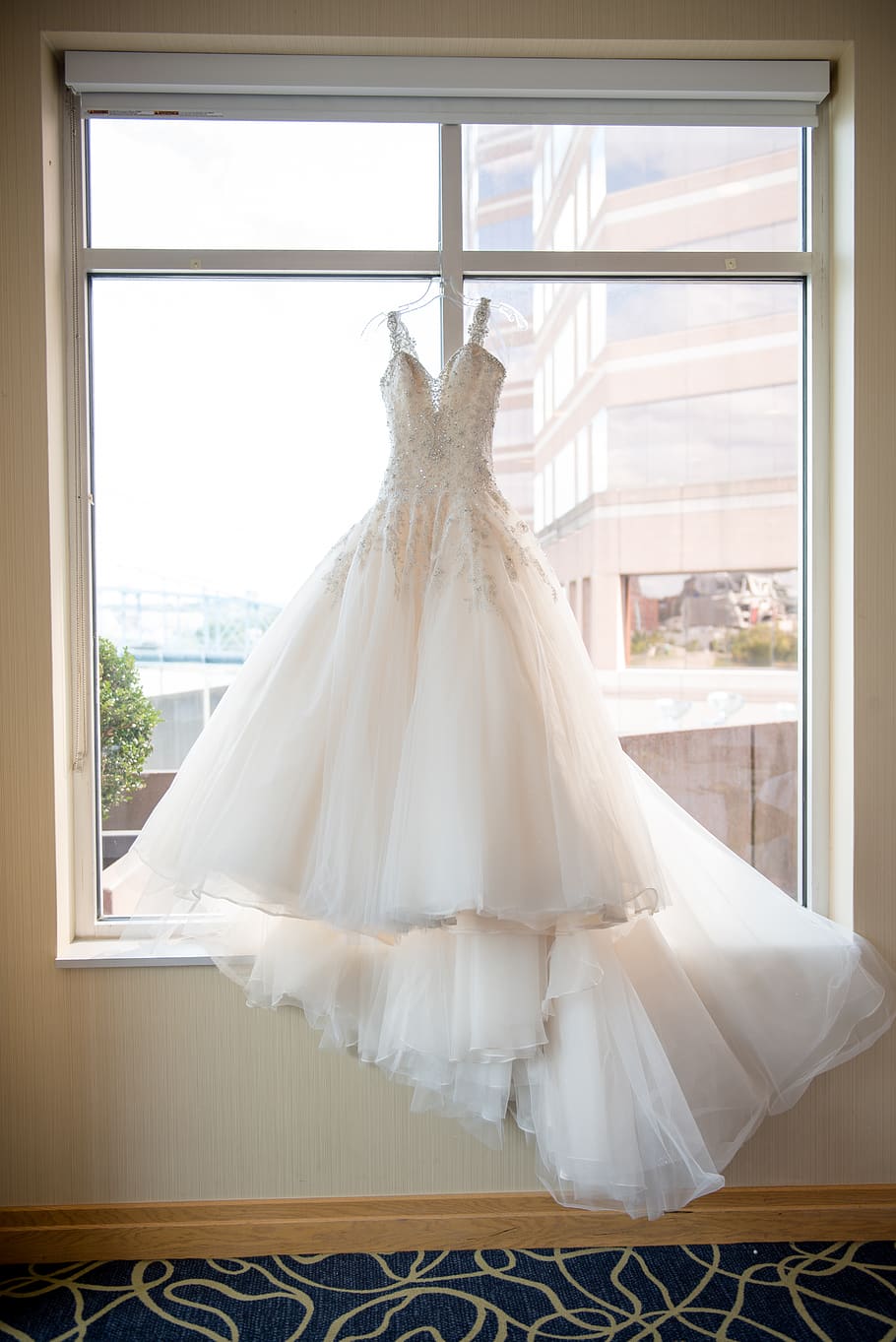 united states, cincinnati, wedding, wedding dress, window, life events HD wallpaper