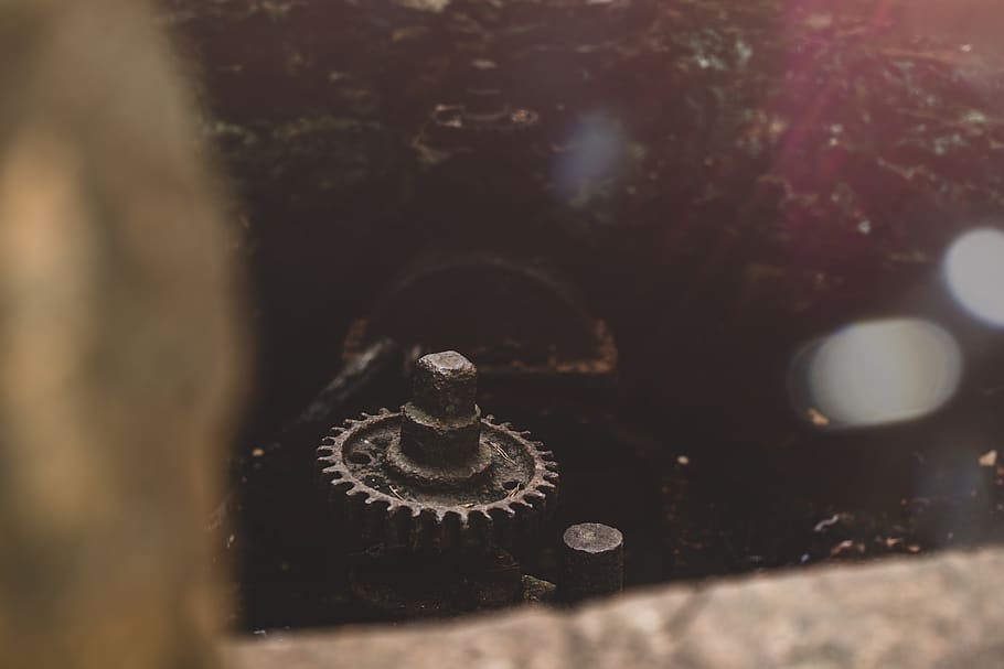 auto parts on black surface, machine, gear, gears, usa, greenville, sc HD wallpaper