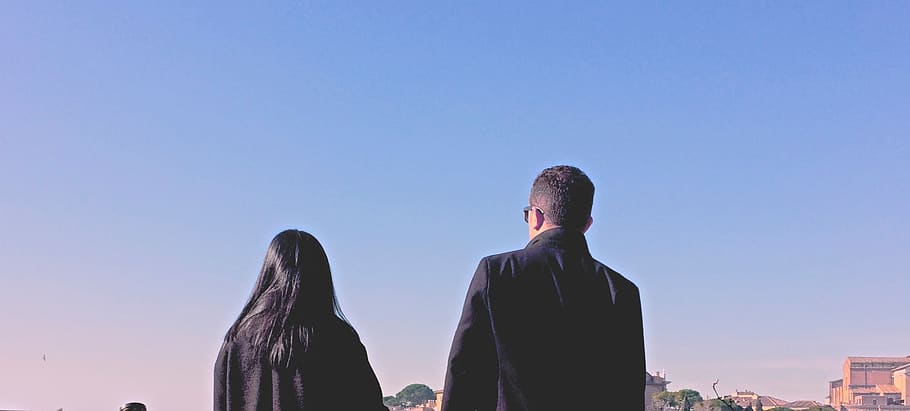 couple, back, city, sky, view, rear view, blue, real people HD wallpaper