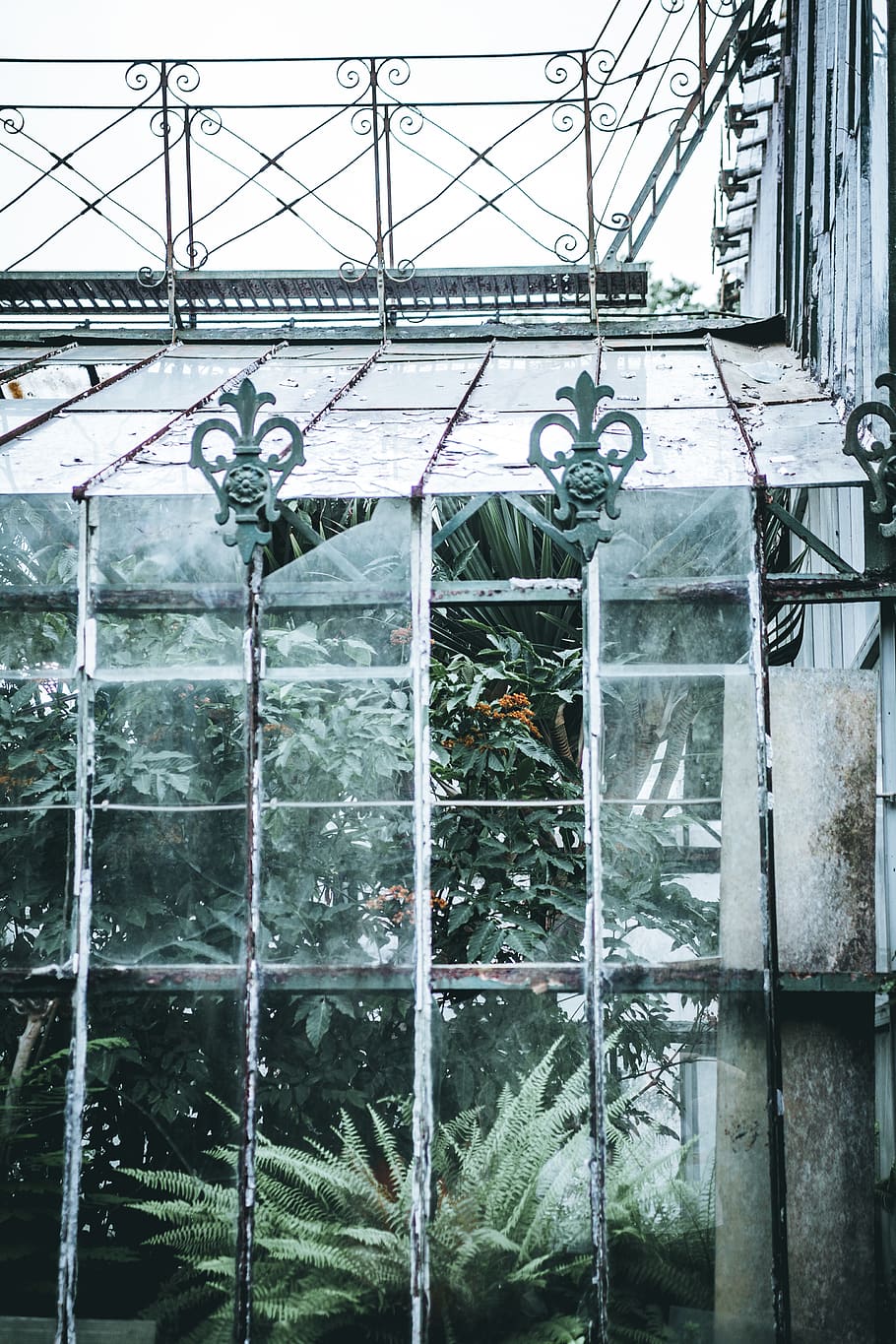 clear glass panel, architecture, built structure, day, no people HD wallpaper