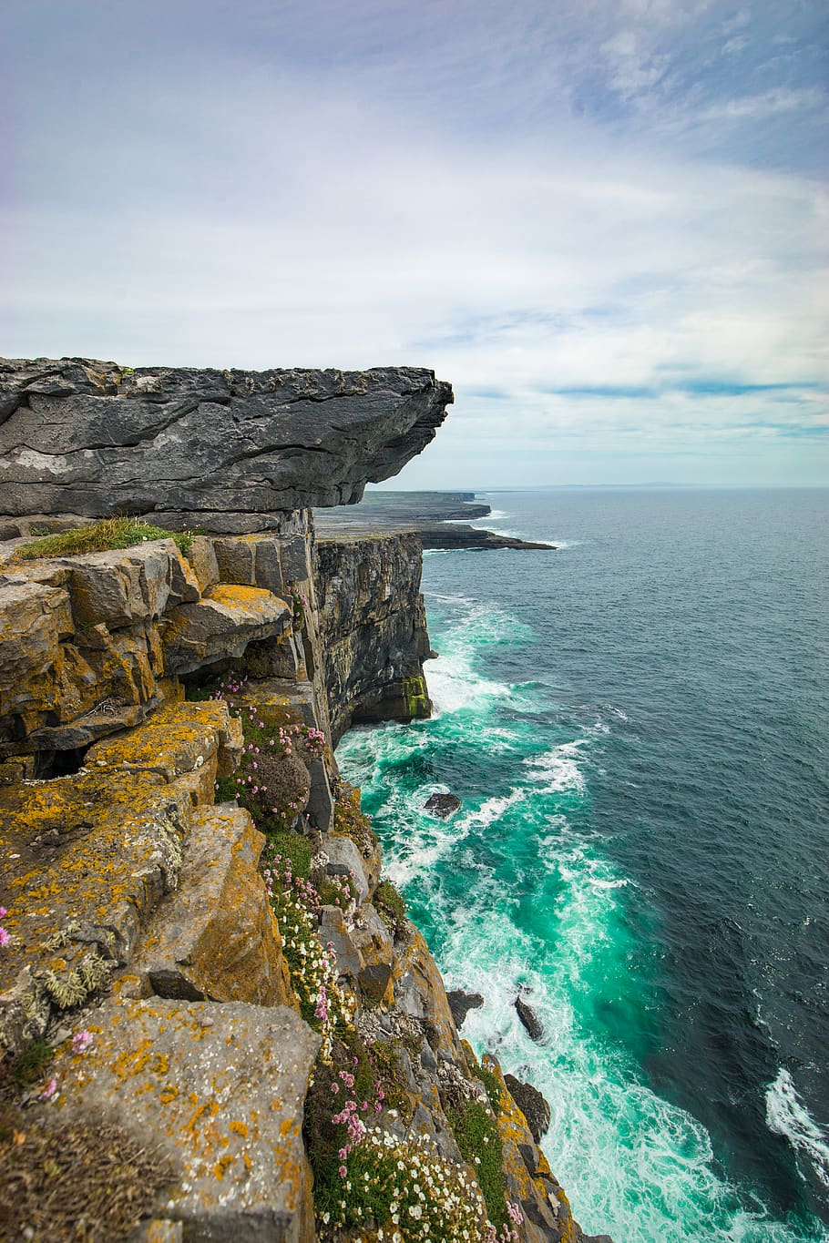 rock cliff with cloudy sky, sea, water, rock - object, solid HD wallpaper