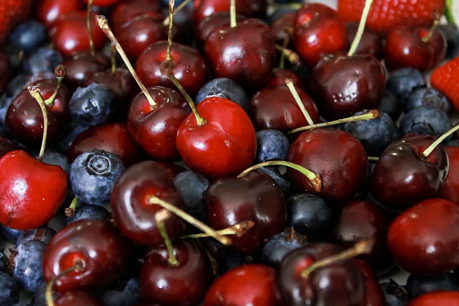 Closeup Photo of Bunch of Cherries, berries, blackberries, close-up HD wallpaper
