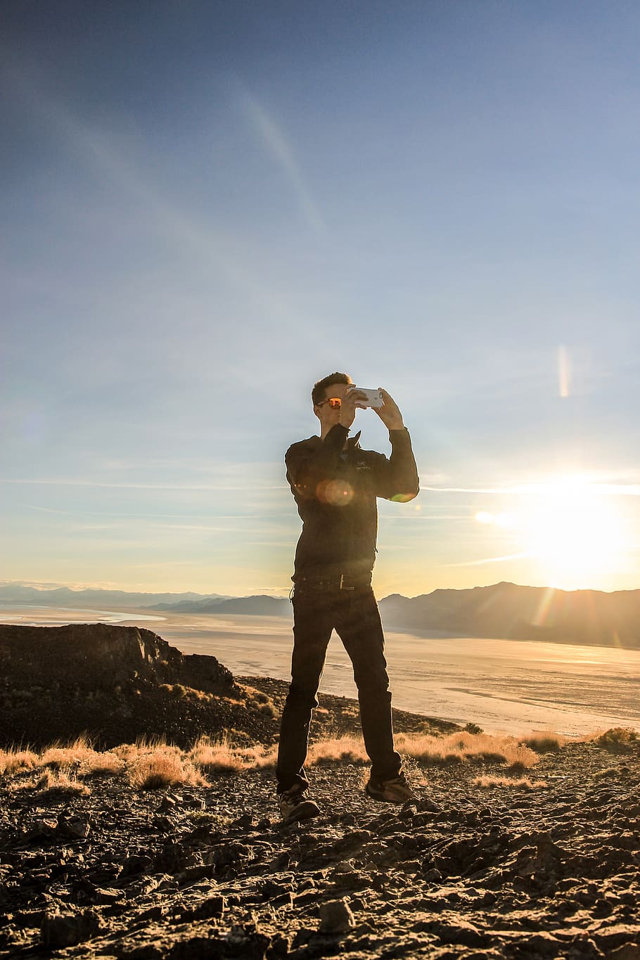 person, android, hiking, open, desert, sky, one person, full length HD wallpaper
