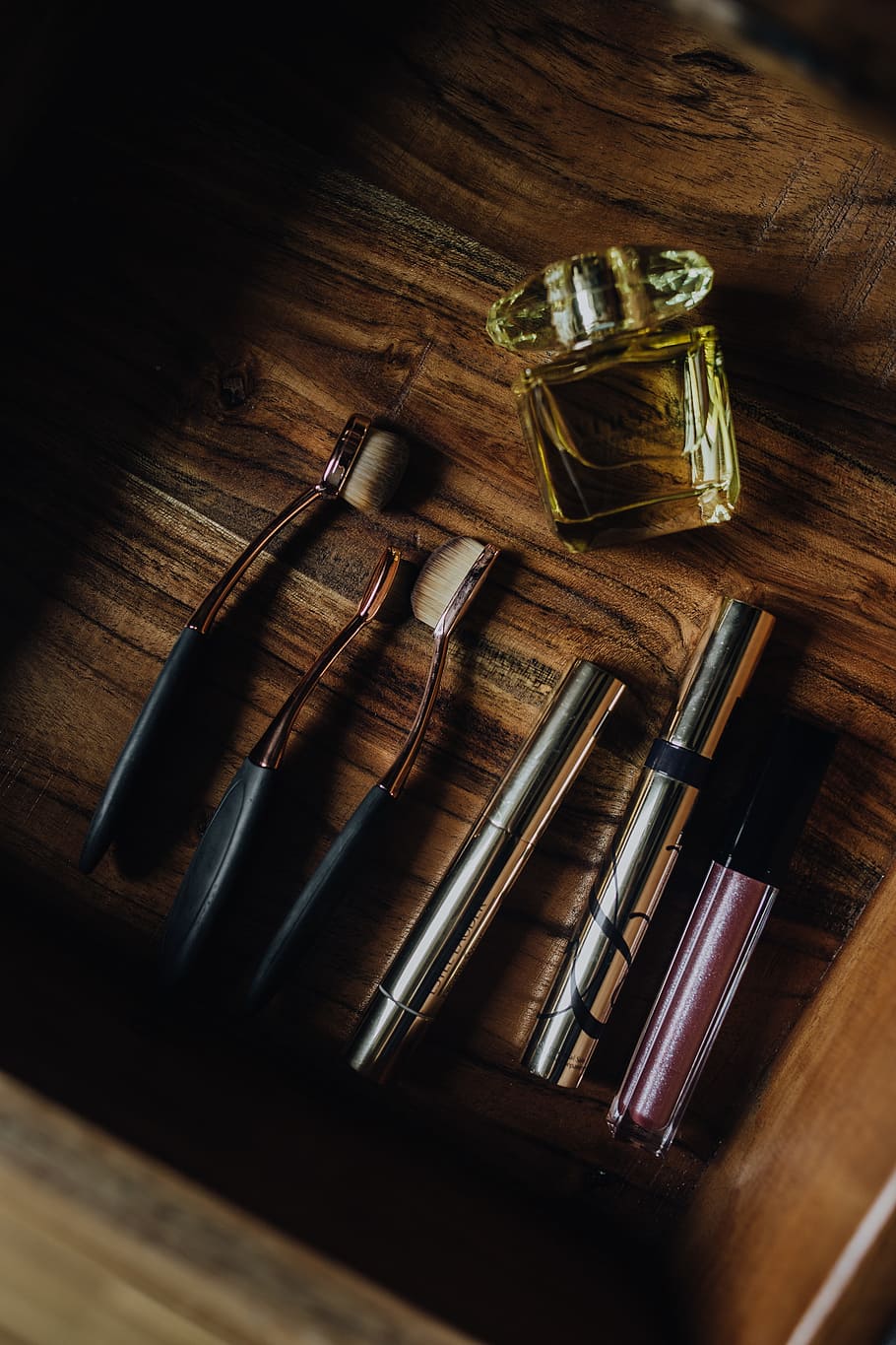 Makeup and beauty essentials, female, bottle, glamour, make-up
