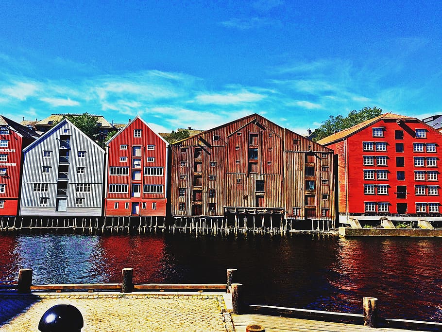 norway, trondheim, sky, wooden house, windows, simetry, reflection, HD wallpaper