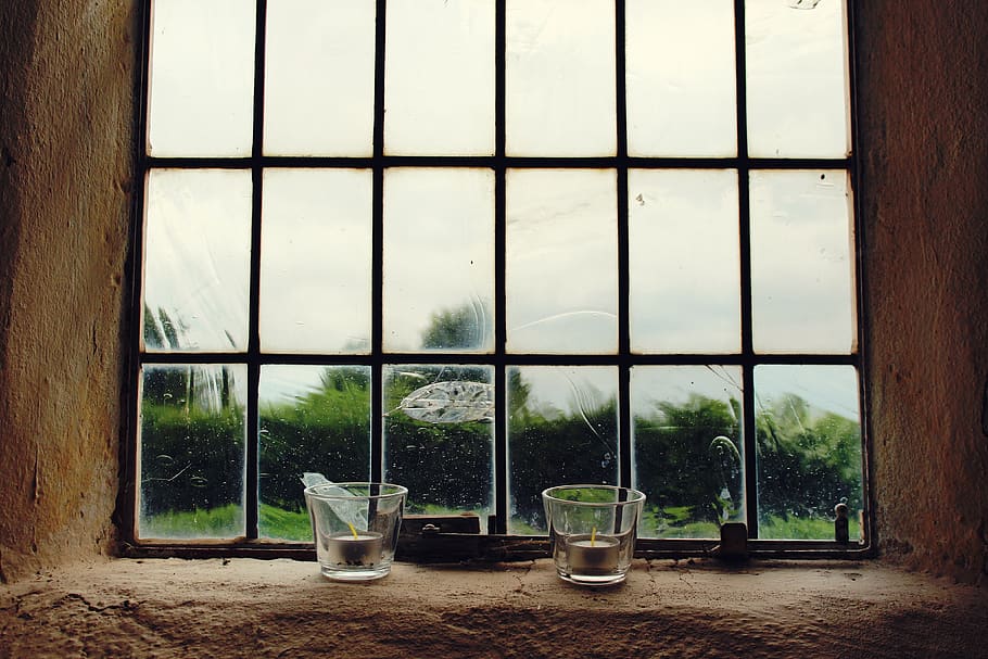Clear Drinking Glass Near Window during Daytime, candles, transparent HD wallpaper