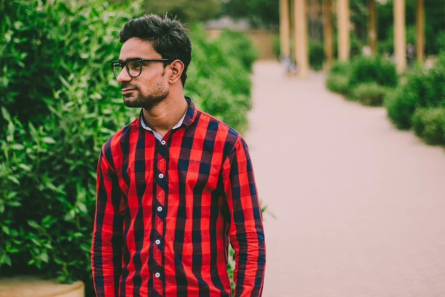 Men's Red And Black Checkered Dress Shirt, boy, man, person, young men HD wallpaper