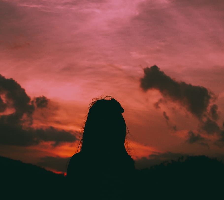 Silhouette of a Woman During Dawn, afterglow, backlit, clouds HD wallpaper