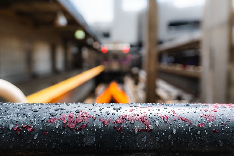rain, train, blur, transportation, focus on foreground, close-up HD wallpaper