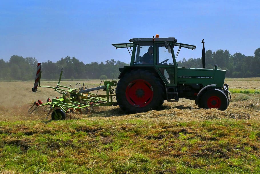 tractor, farmer, work, agricultural, agricultural vehicle, countryside HD wallpaper
