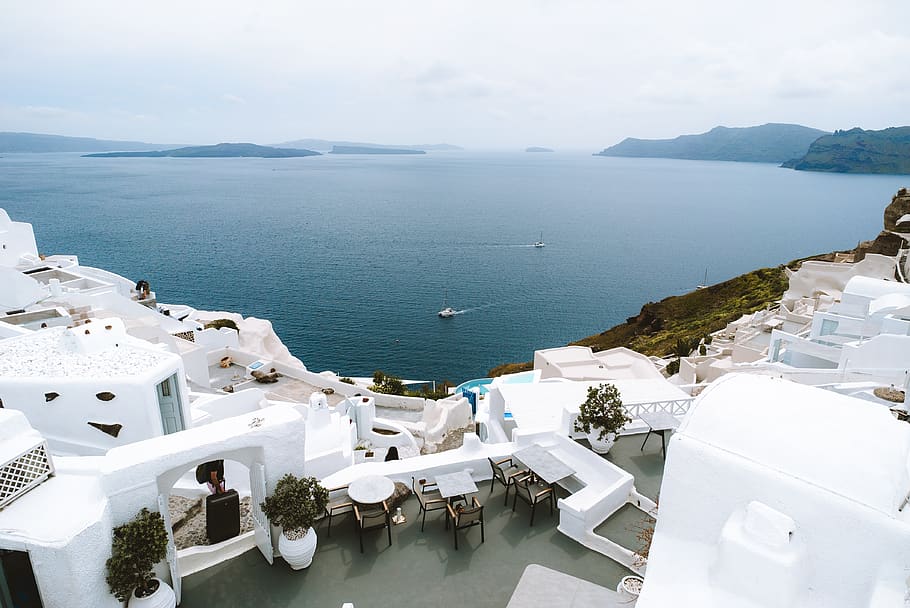 Santorini Greece during daytime, water, sea, architecture, building exterior HD wallpaper