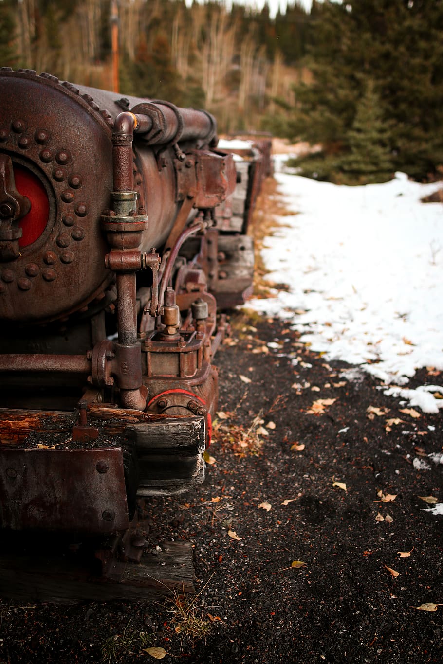 brown diesel generator, rust, bankhead, canada, machine, motor HD wallpaper