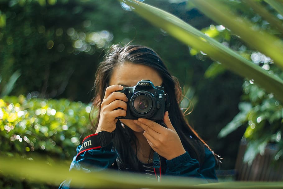Woman Using A Dlsr Camera, canon, dslr, lens, person, photographer, HD wallpaper