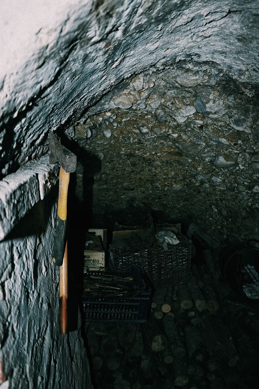 axe, cave, firewood, stone, no people, close-up, day, old, nature HD wallpaper