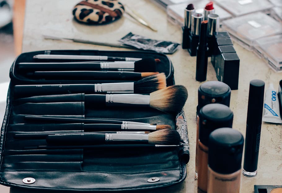 black makeup brush set, variation, choice, still life, indoors HD wallpaper