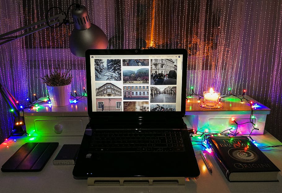 romania, bucharest, lights, colours, winter, desk, simple, christmas HD wallpaper