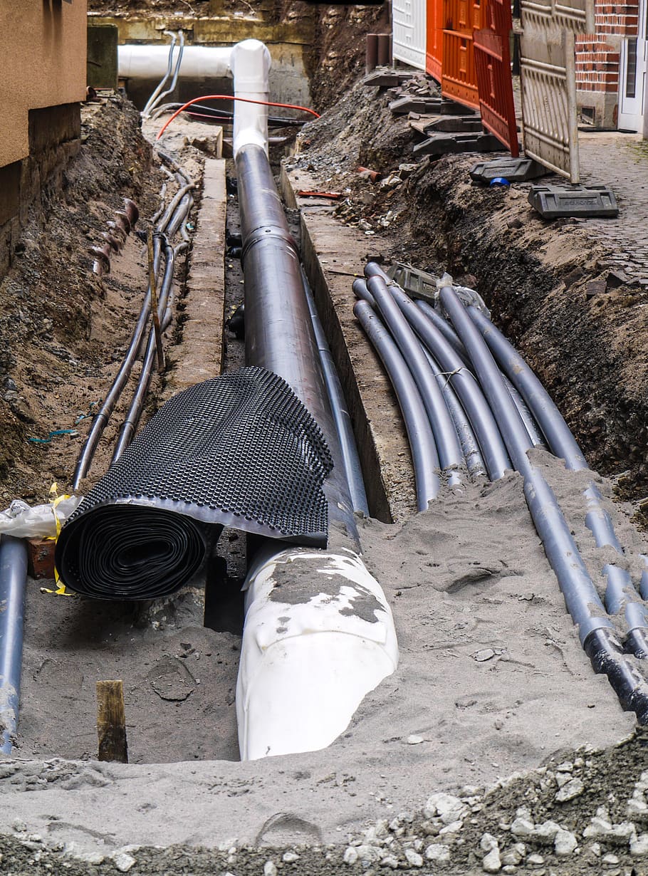 site, pipes, earthworks, excavation, underground cables, build