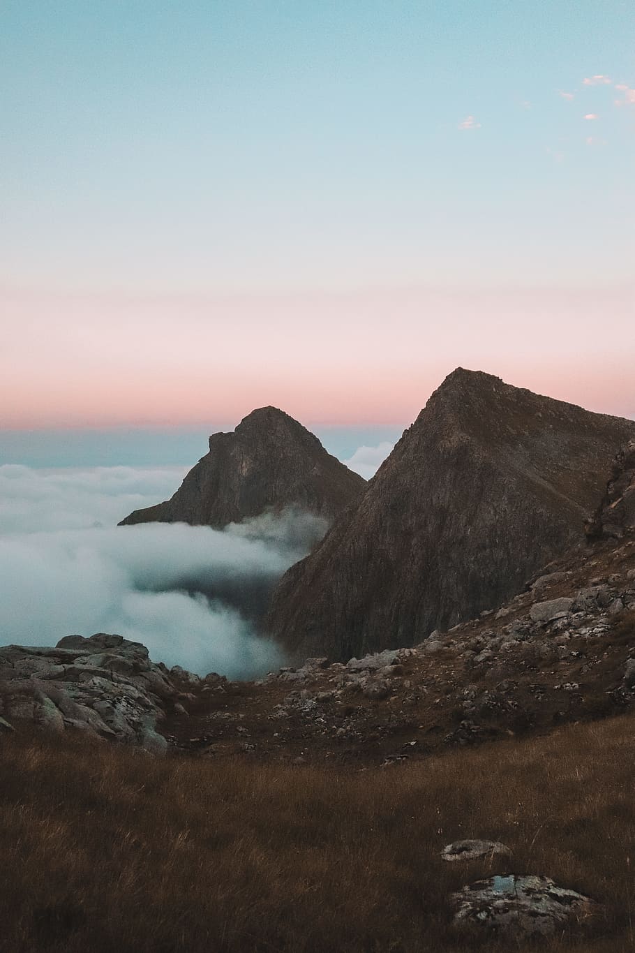 mountain peak, sky, cloudscape, nature, landscape, mist, fog HD wallpaper