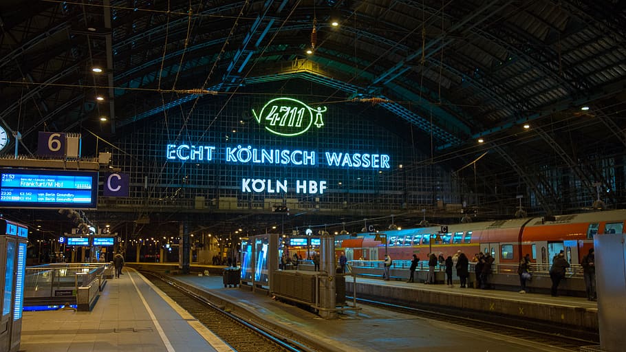 terminal, train, train station, vehicle, transportation, human HD wallpaper