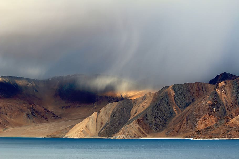nature, landscape, mountains, haze, mist, water, sea, ocean HD wallpaper