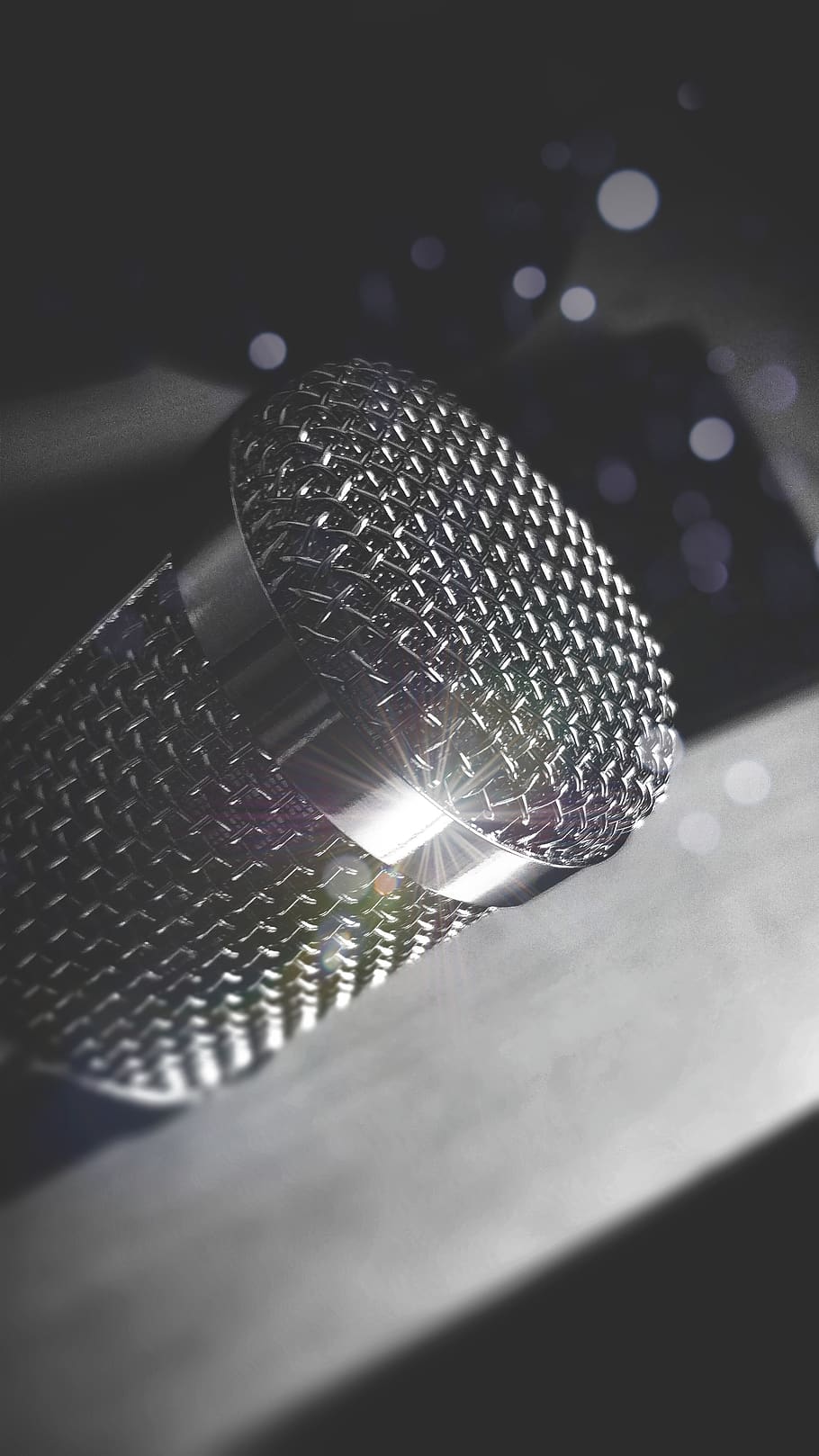 close-up, indoors, shiny, no people, single object, still life HD wallpaper
