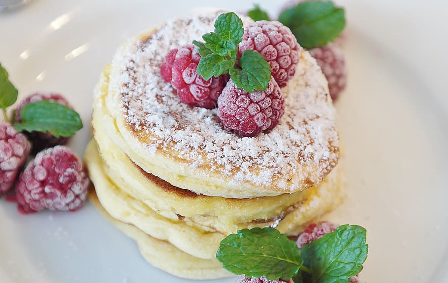 Pancake With Raspberry, bake, baking, butter, cream, creamy, delicious HD wallpaper