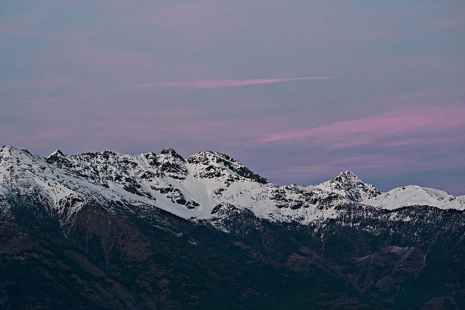 Photo of Snow Capped Mountain During Dawn, 4k wallpaper, dusk HD wallpaper