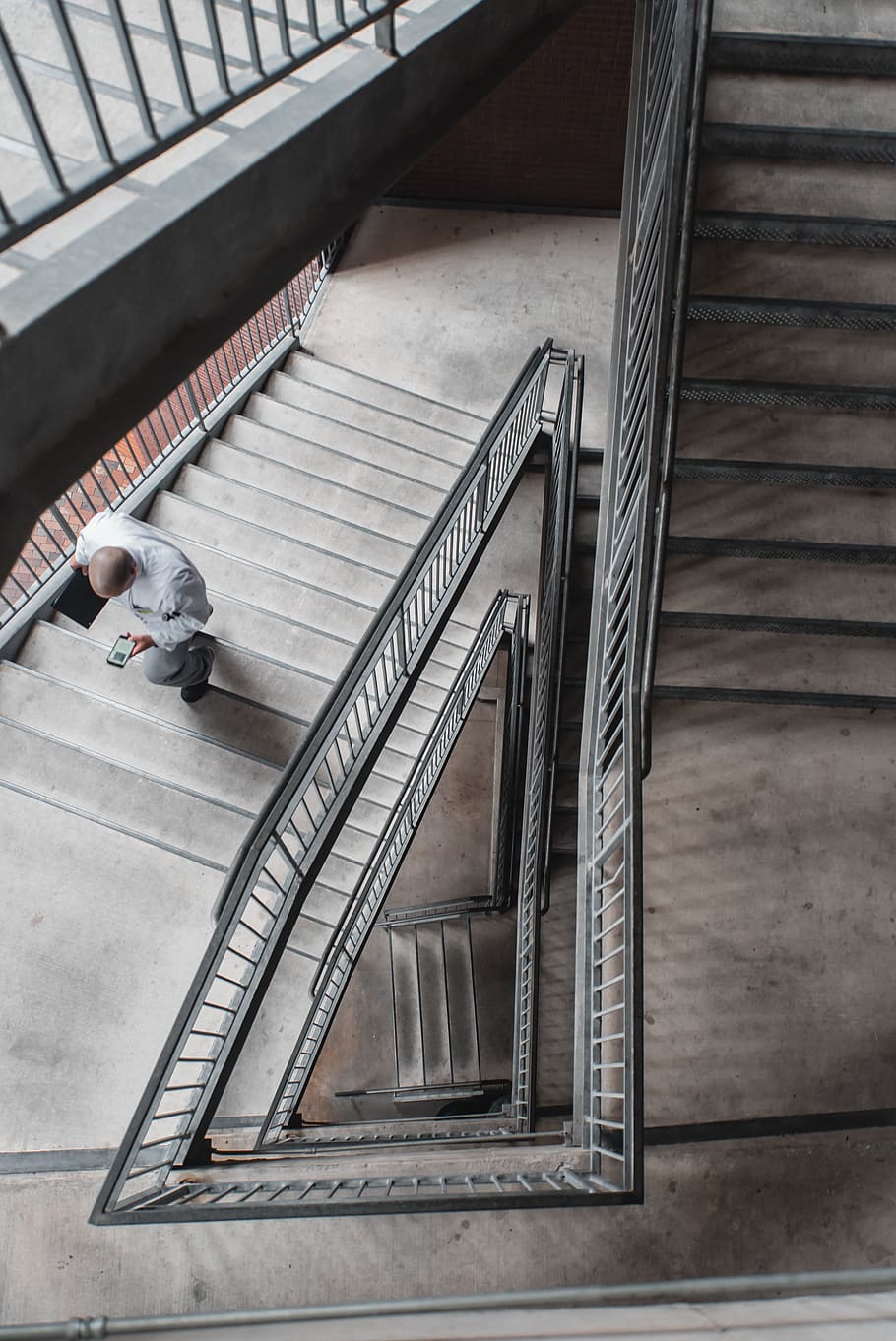 man walking upstairs, silver, white, guy, boy, walking up stair HD wallpaper