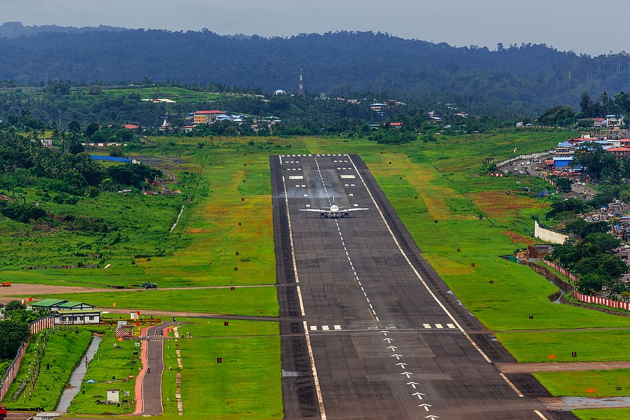 airliner on runway, airport, airfield, india, portblair, airplane HD wallpaper