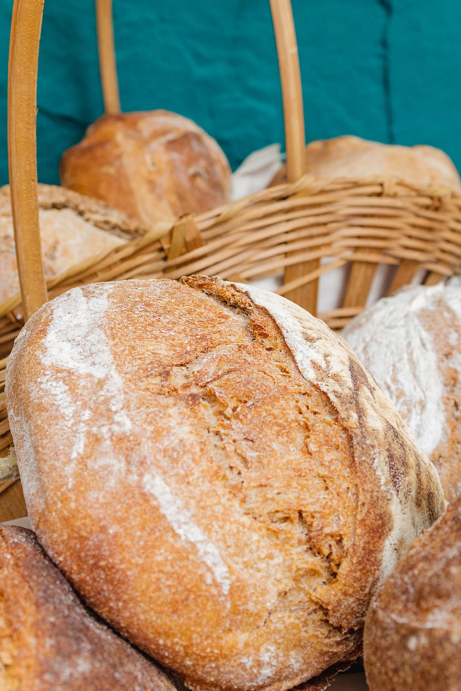 baked bread, food and drink, freshness, basket, loaf of bread HD wallpaper