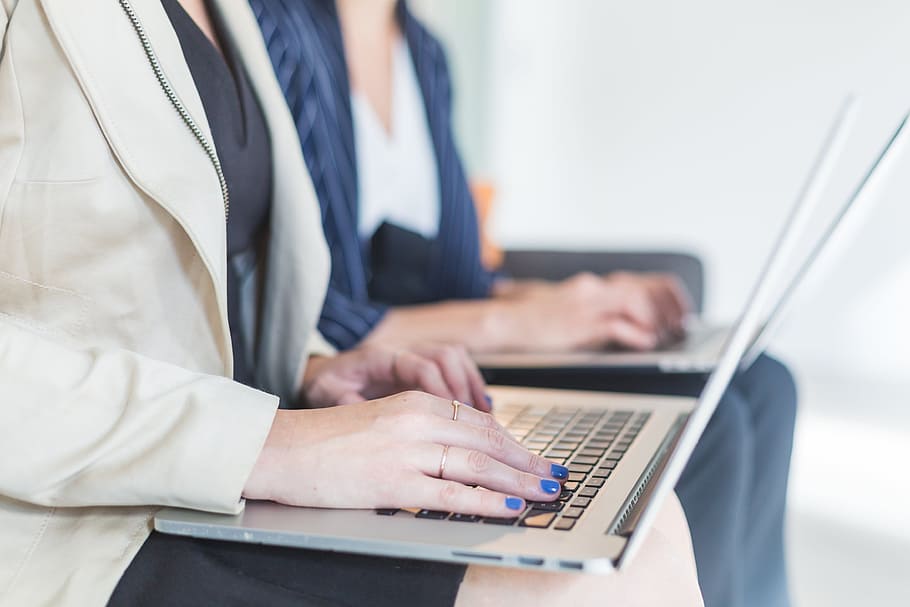 Womans Hands Working On Laptop Photo, Business, Office, Computer HD wallpaper