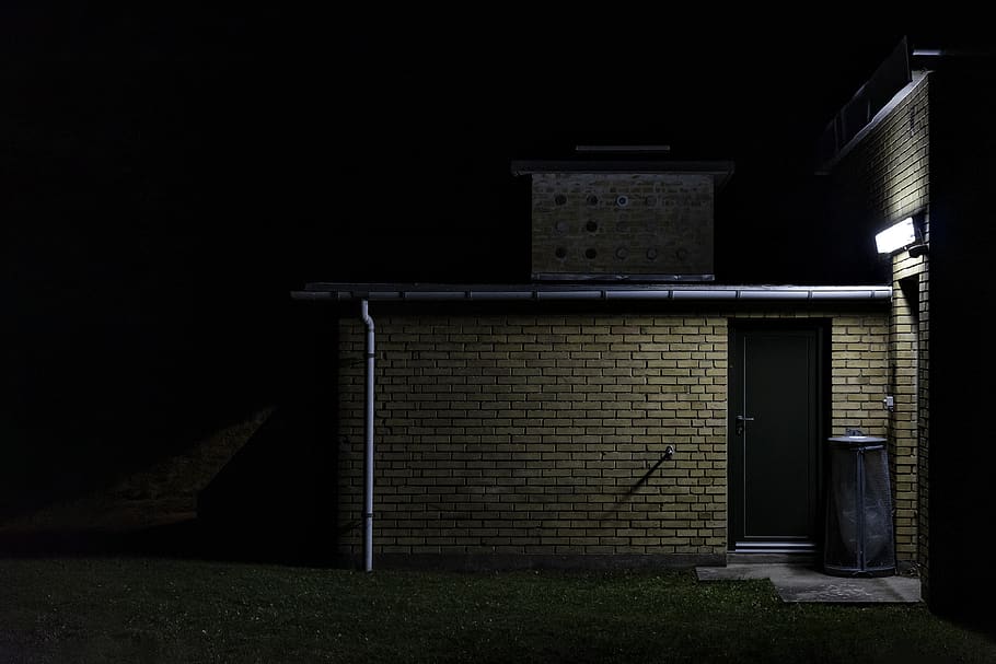 brown bricked wall, night, architecture, entrance, door, built structure HD wallpaper