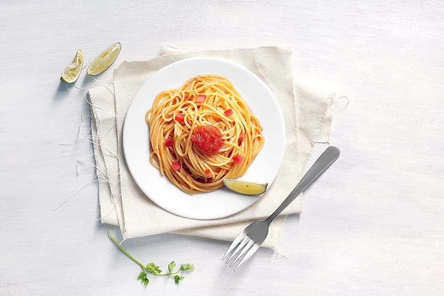 Spaghetti Pasta, food and Drink, dinner, meal, plate, plates, HD wallpaper