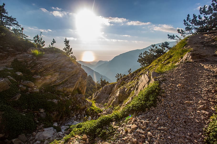 brown mountain with grass, sky, beauty in nature, scenics - nature HD wallpaper