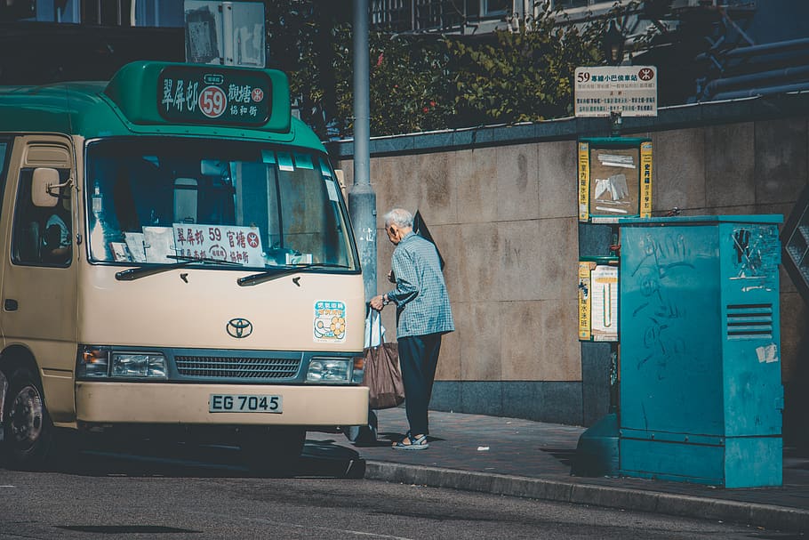 gray Toyota van, human, person, transportation, bus, vehicle HD wallpaper