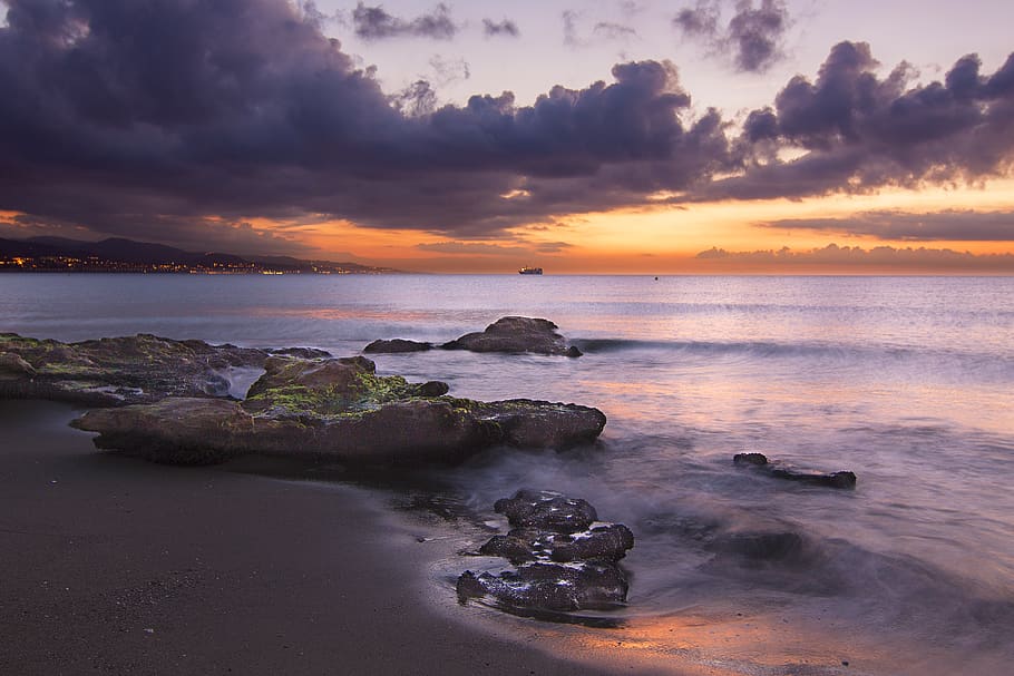 seashore under cloudy sky, beach, ocean, coast, water, playa de la misericordia HD wallpaper