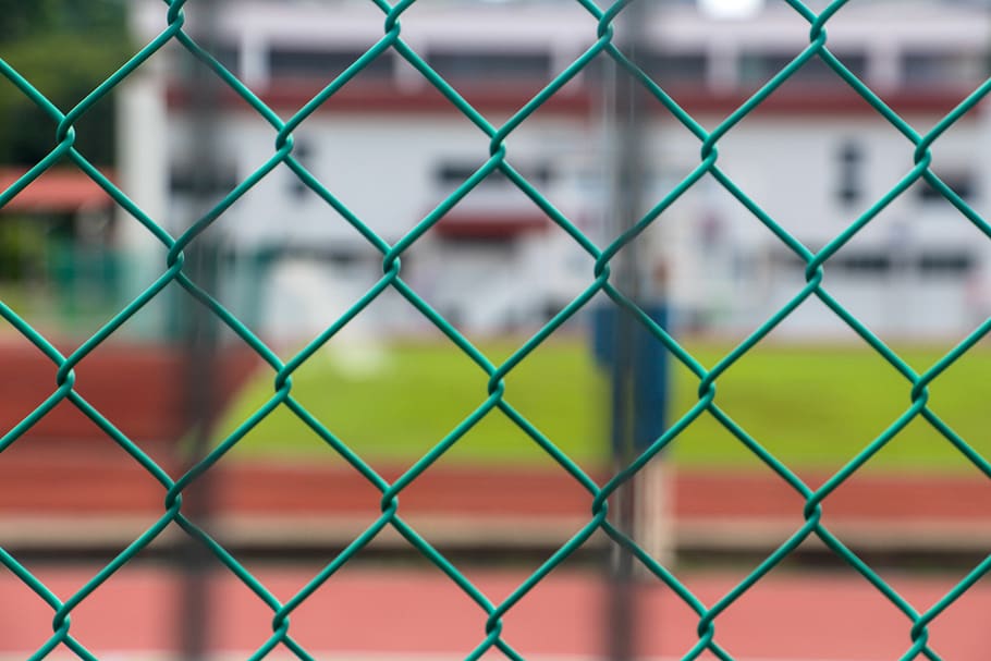 fence, green, red, blue, brown, metal, full frame, chainlink fence HD wallpaper
