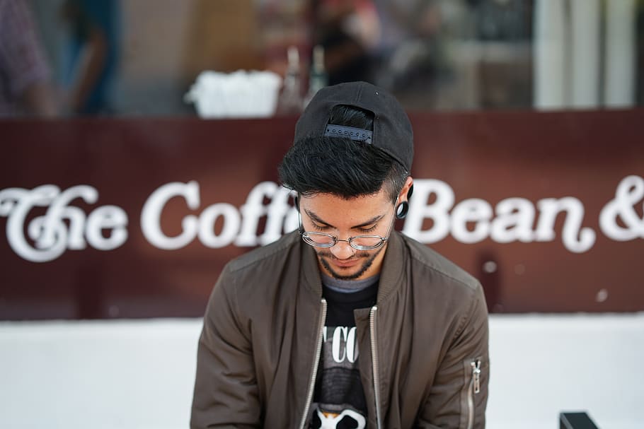 man in brown zip-up jacket, human, person, apparel, clothing HD wallpaper