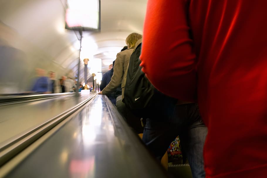 subway, station, man, metro, people, escalator, stairway, spb HD wallpaper