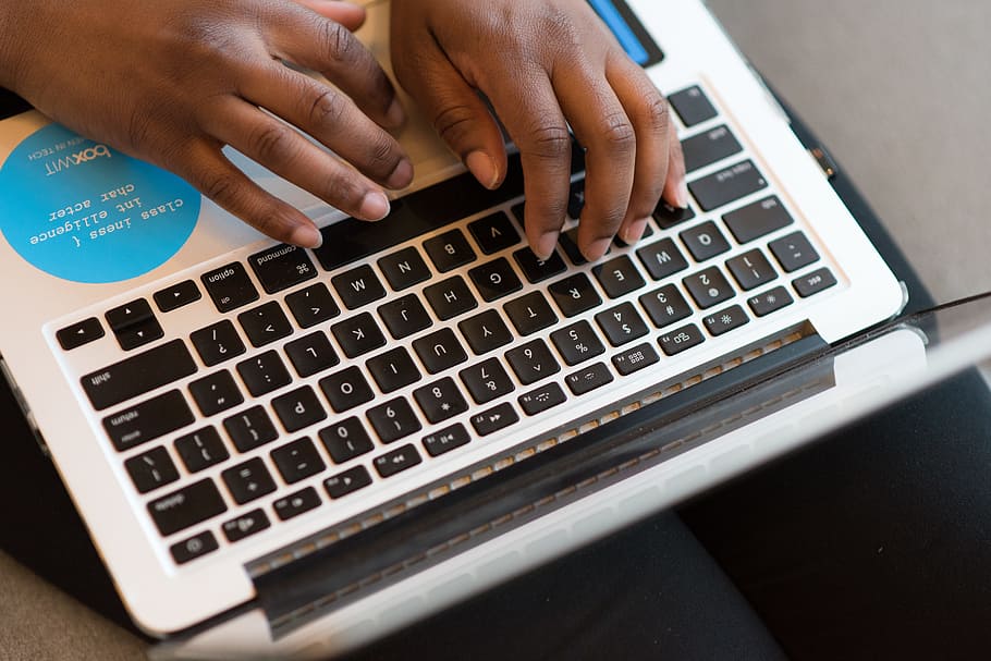 Person Using Silver Laptop Computer, connection, contemporary HD wallpaper