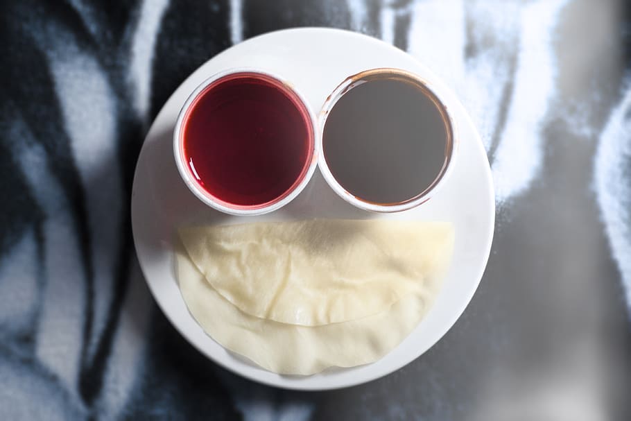 two white ceramic cups on round white ceramic plate, food and drink HD wallpaper
