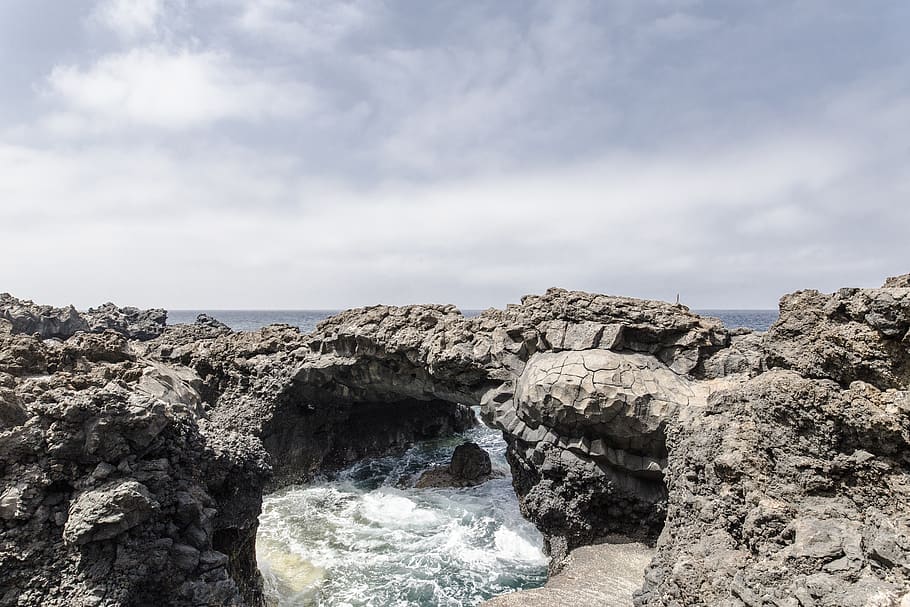 lava, sea, coast, rock, sky, rock - object, solid, beauty in nature HD wallpaper