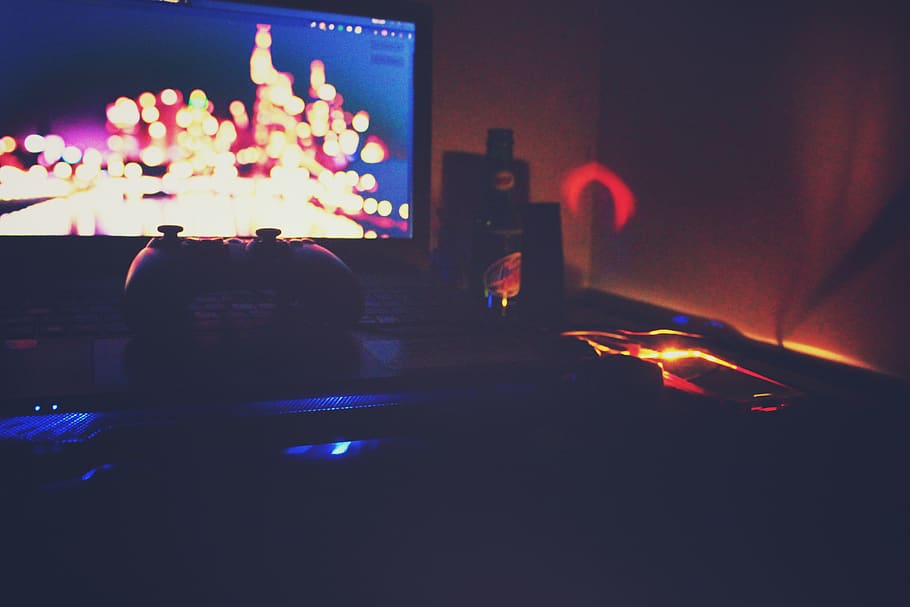 dark, bokeh, laptop, console, gamepad, dew, bottle, lights HD wallpaper