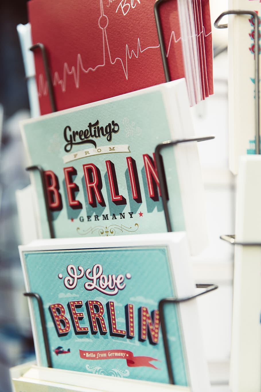 Greetings Berlin Germany, book stand, books, data, information HD wallpaper