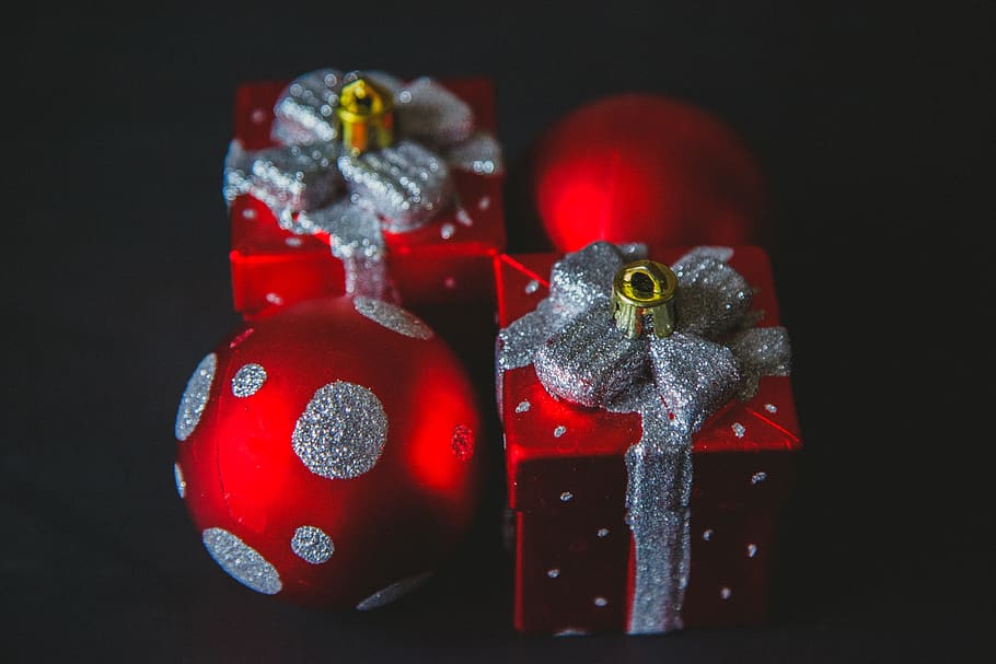 Close-Up Photo of Red And Silver Christmas Decorations, balls HD wallpaper