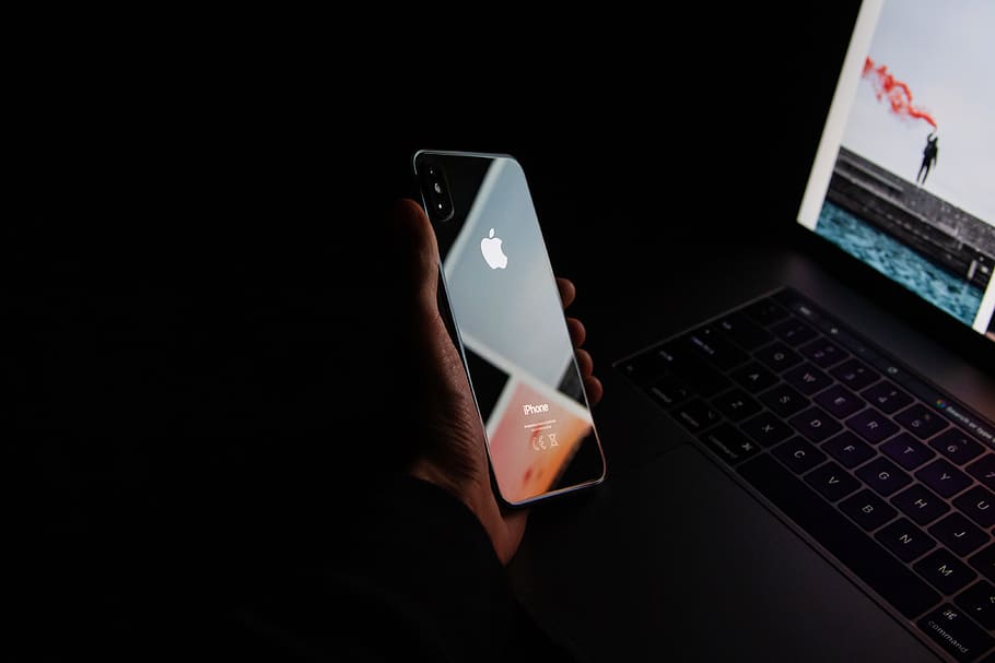 black iPhone 7, wireless technology, computer, laptop, communication HD wallpaper